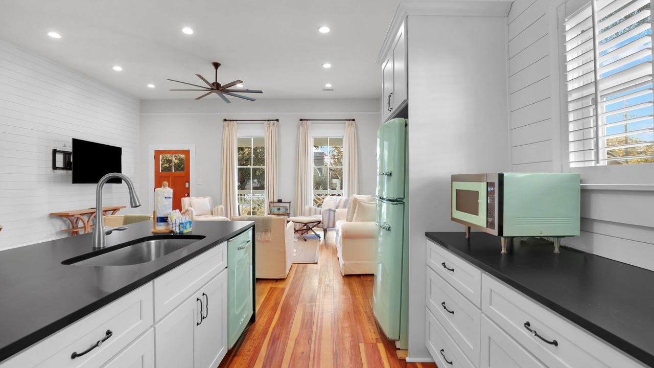 Photo of Kitchen in Thunderbolt