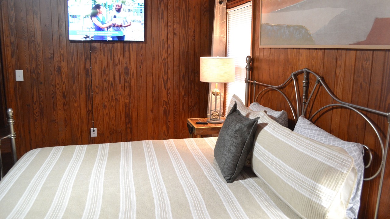 Photo of Bedroom in Hinesville