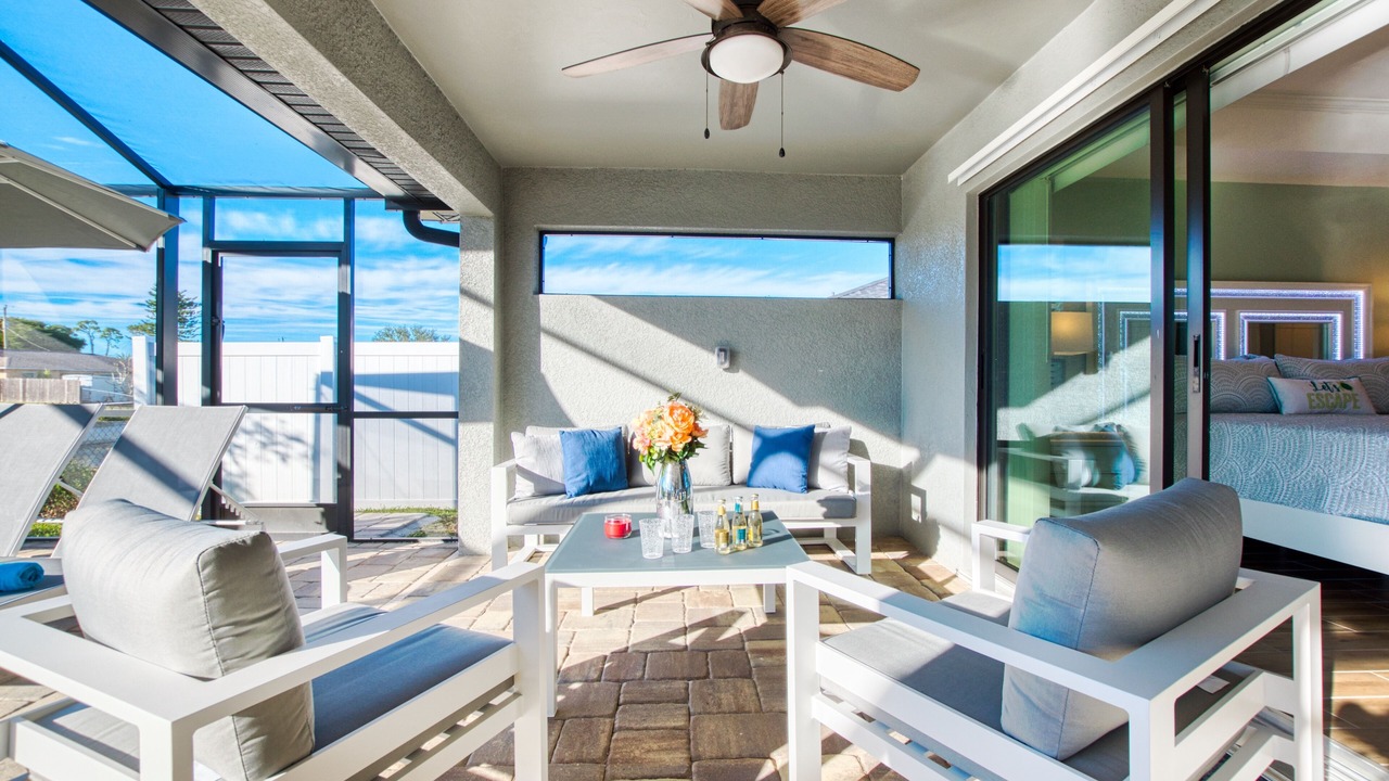 Photo of Patio Balcony in Trafalgar