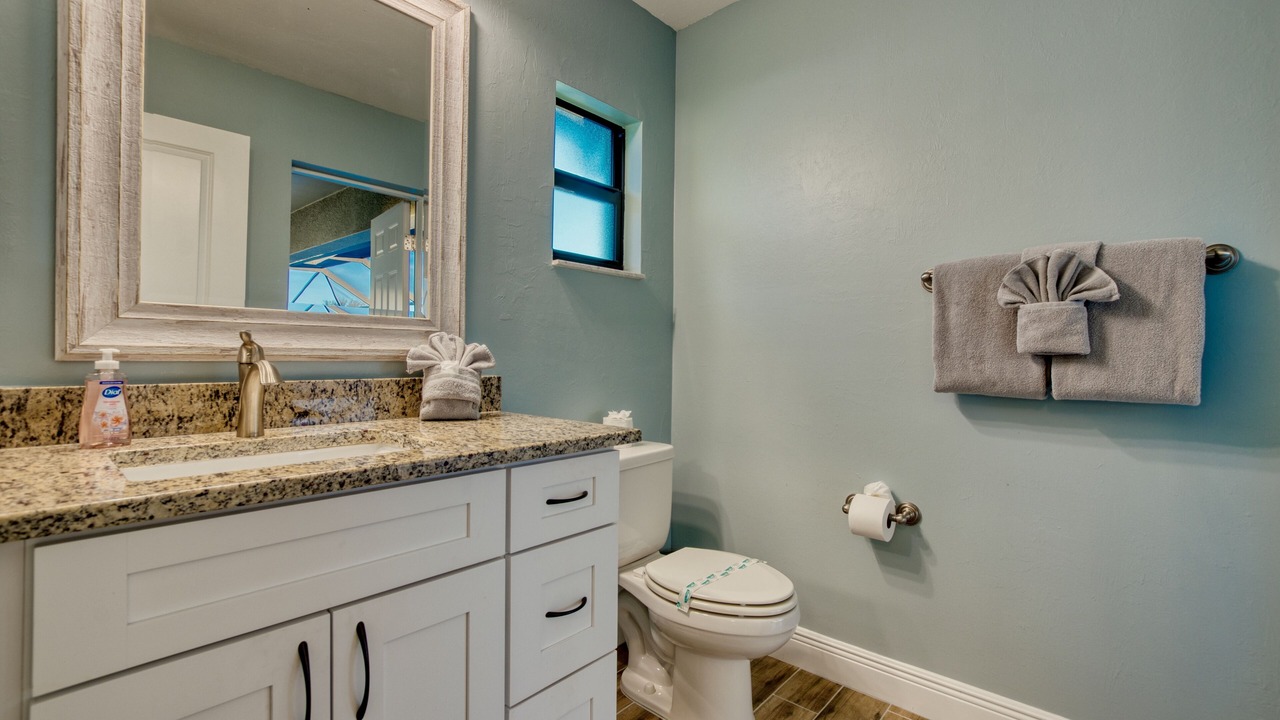 Photo of Bathroom in Trafalgar