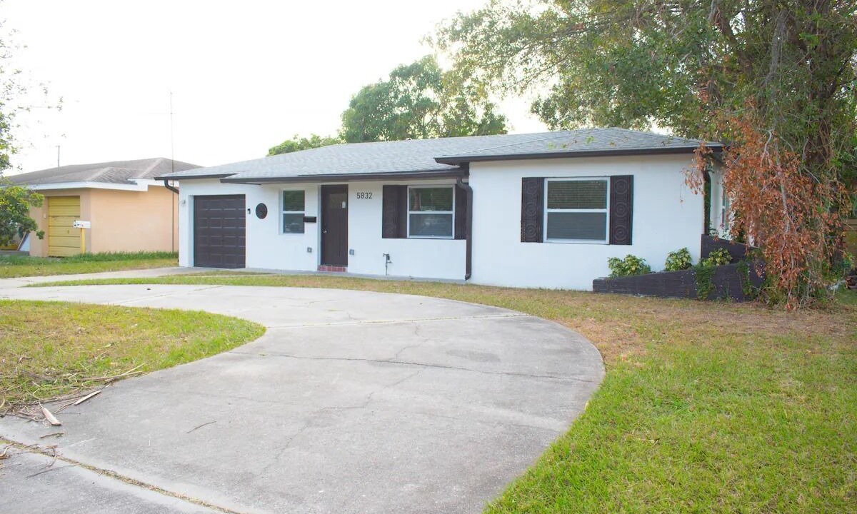 Photo of Outdoor in Meadowlawn
