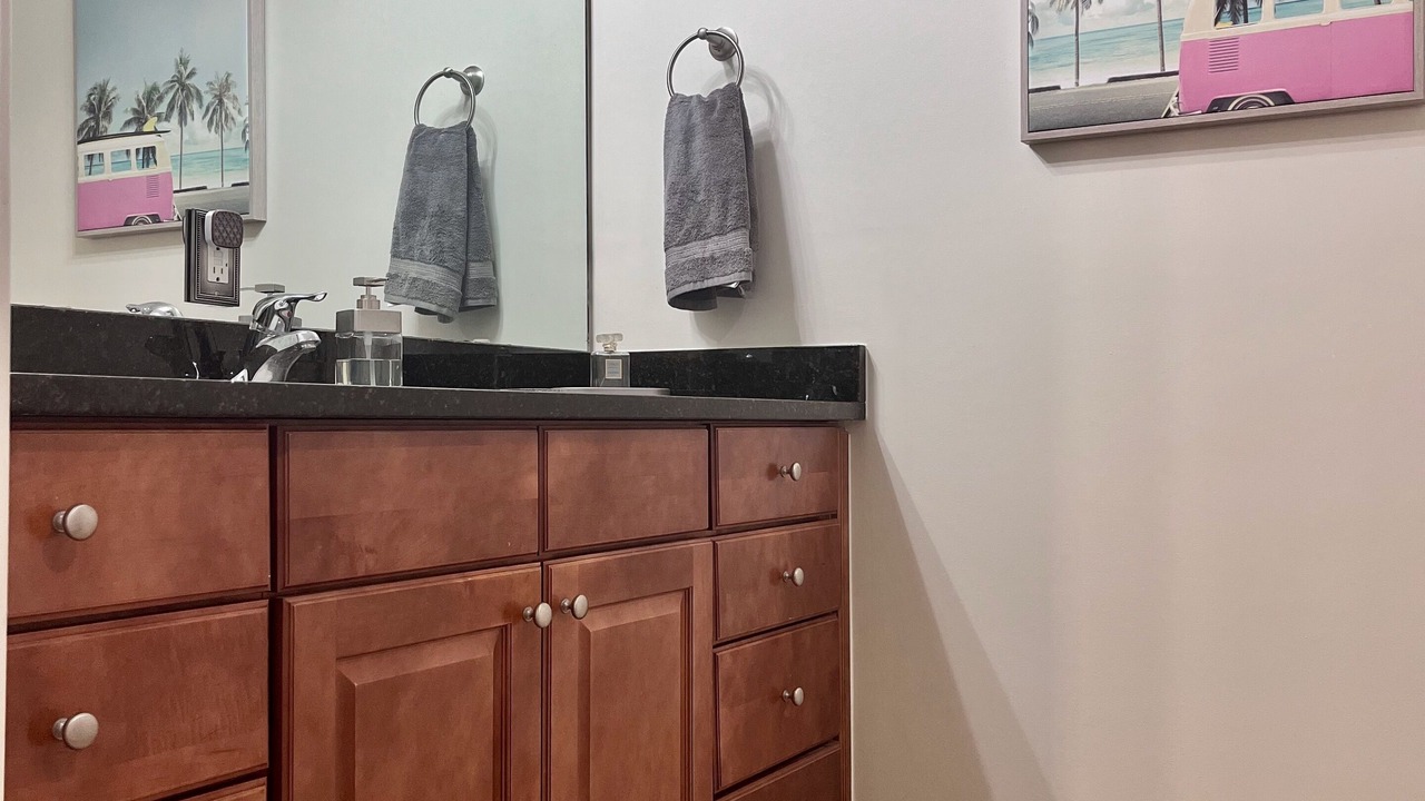 Photo of Bathroom in Ole
