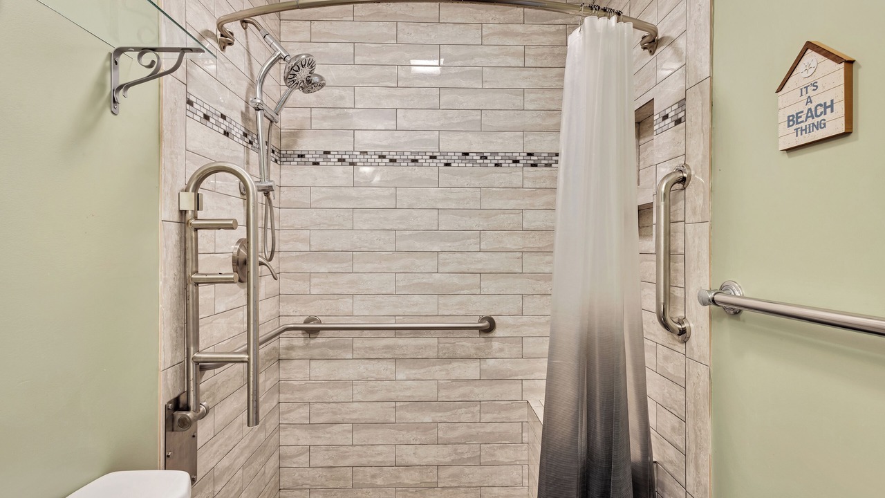 Photo of Bathroom in Palmetto Dunes