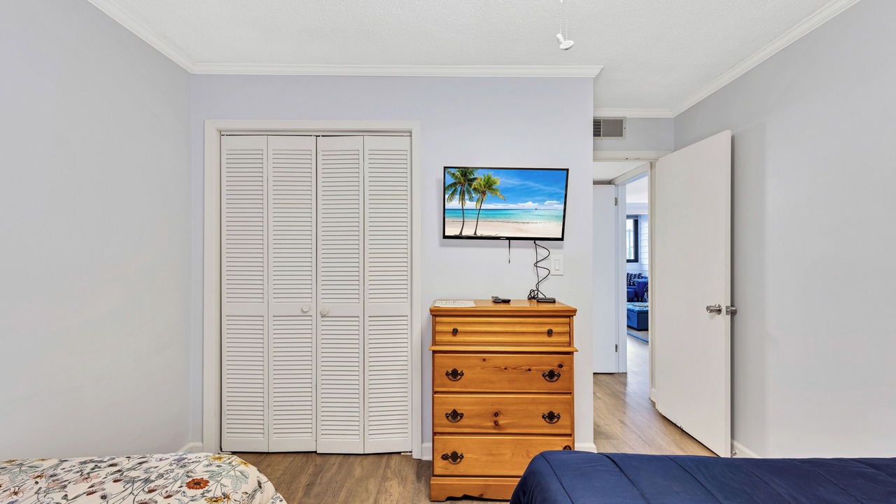 Photo of Bedroom in Palmetto Dunes