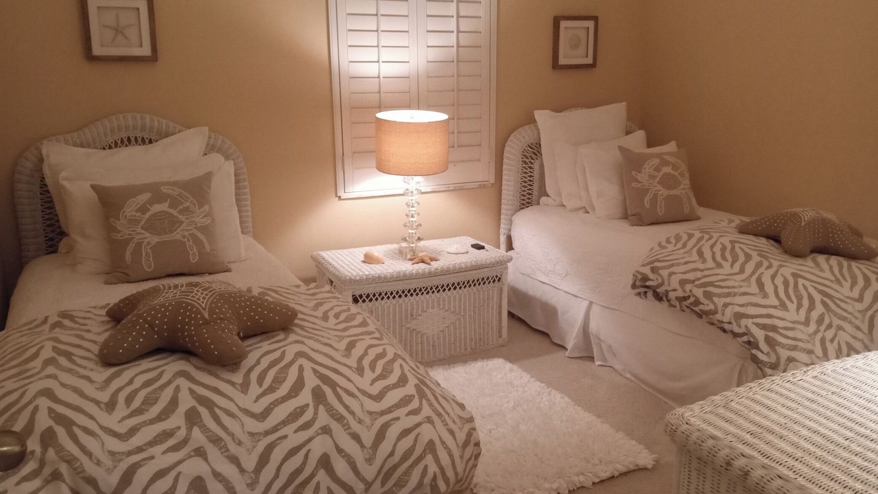 Photo of Bedroom in Crown Pointe