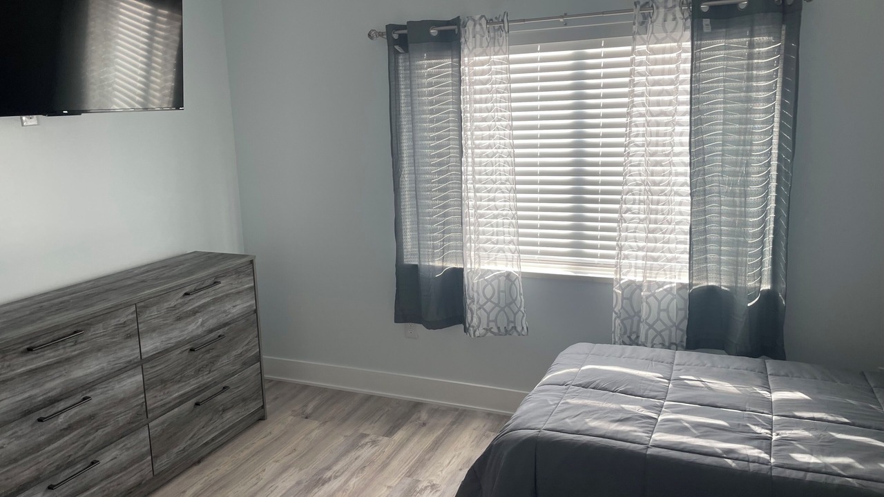 Photo of Bedroom in Melbourne Beach
