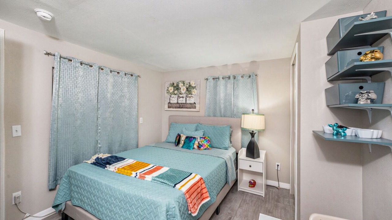 Photo of Bedroom in Winter Haven