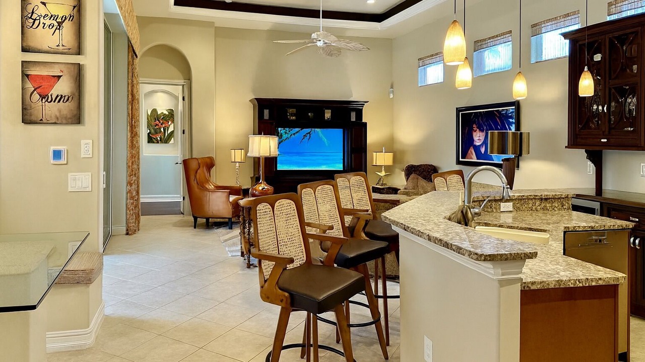 Photo of Bedroom in The Majors
