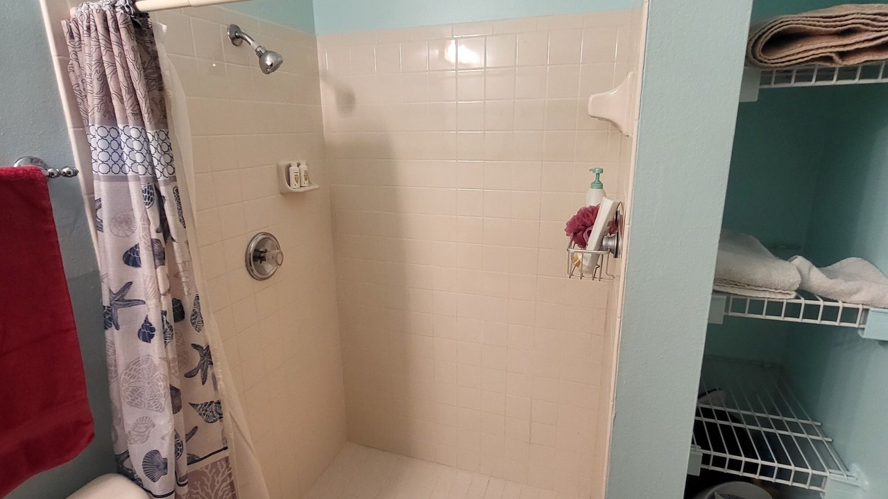 Photo of Bathroom in DeBary