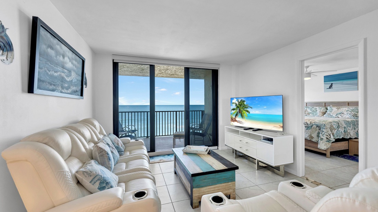 Photo of Livingroom in Hutchinson Island South