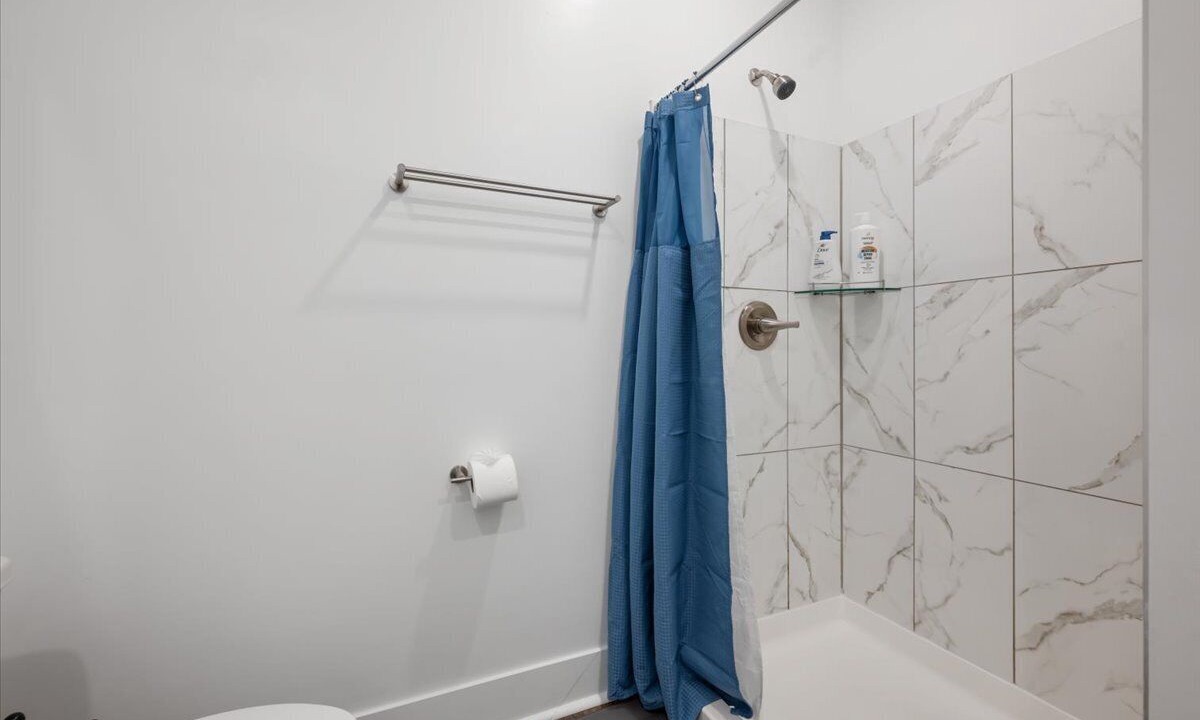 Photo of Bathroom in Port Wentworth