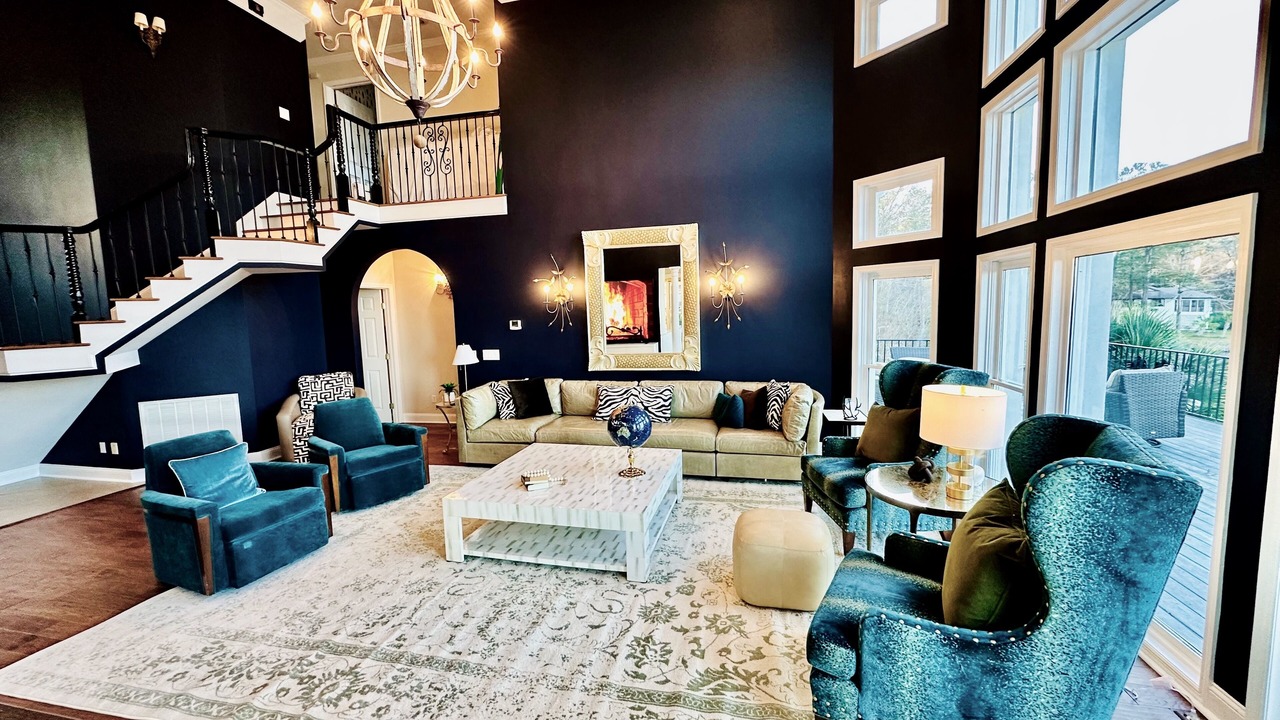 Photo of Livingroom in Lexington