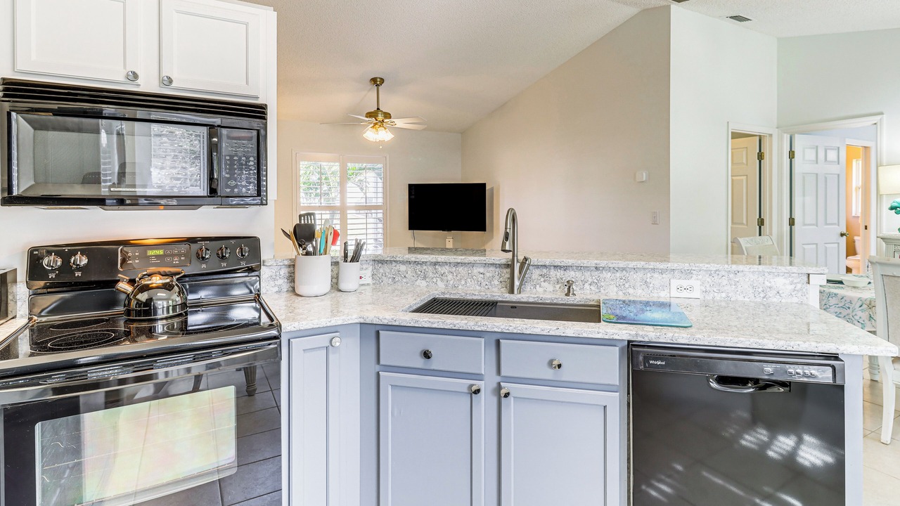 Photo of Kitchen in Sebastian Highlands
