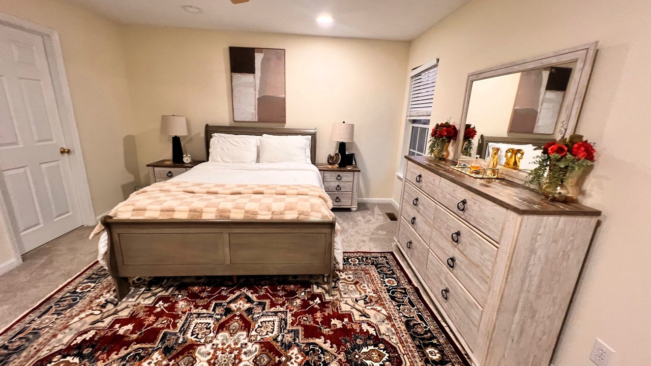 Photo of Bedroom in Martinez