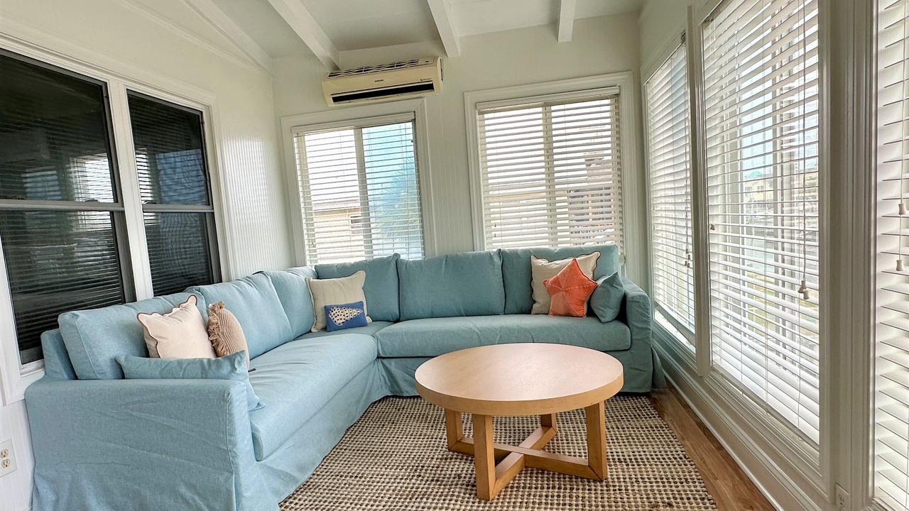 Photo of Bedroom in Inlet Harbour