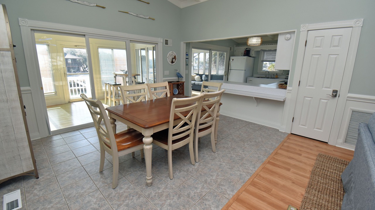 Photo of Bedroom in Inlet Harbour