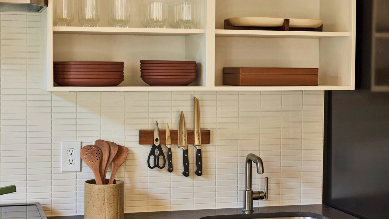 Photo of Kitchen in Yamacraw Village