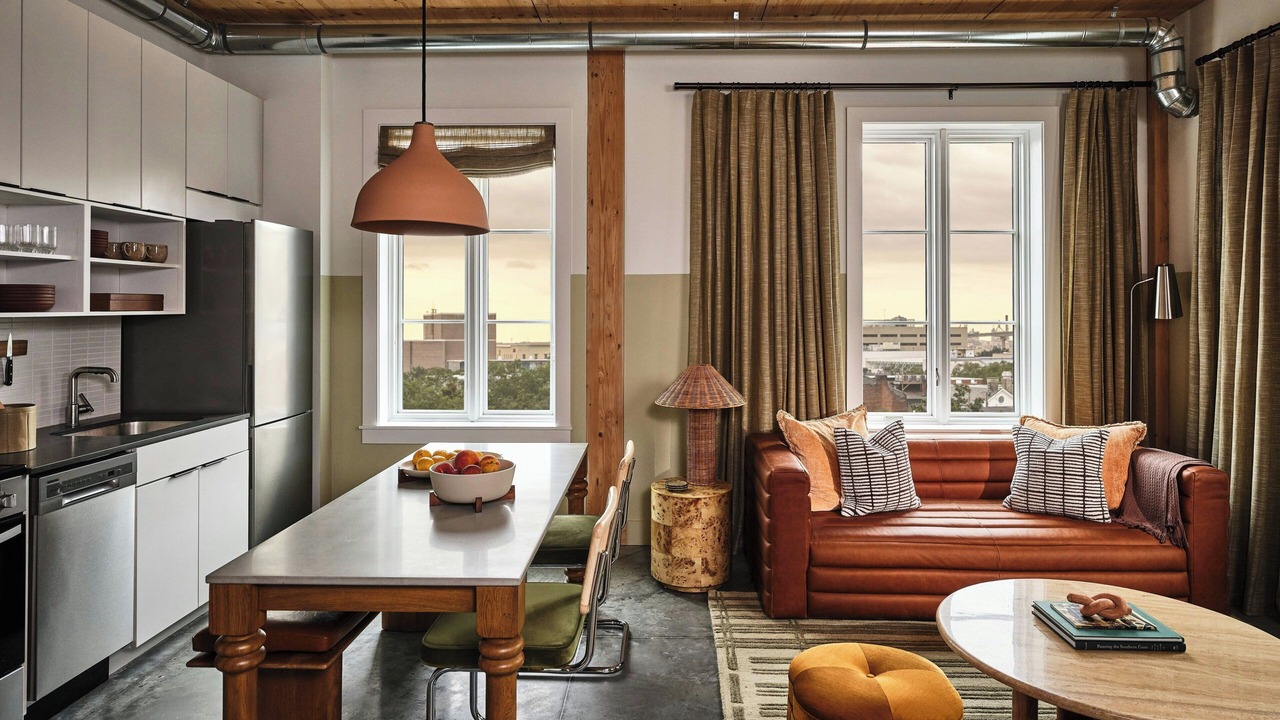 Photo of Livingroom in Yamacraw Village