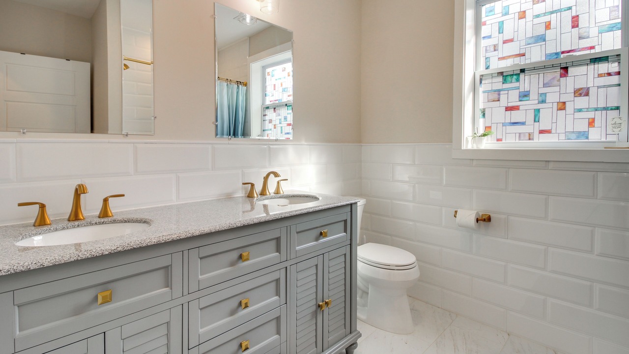 Photo of Bathroom in Eastside