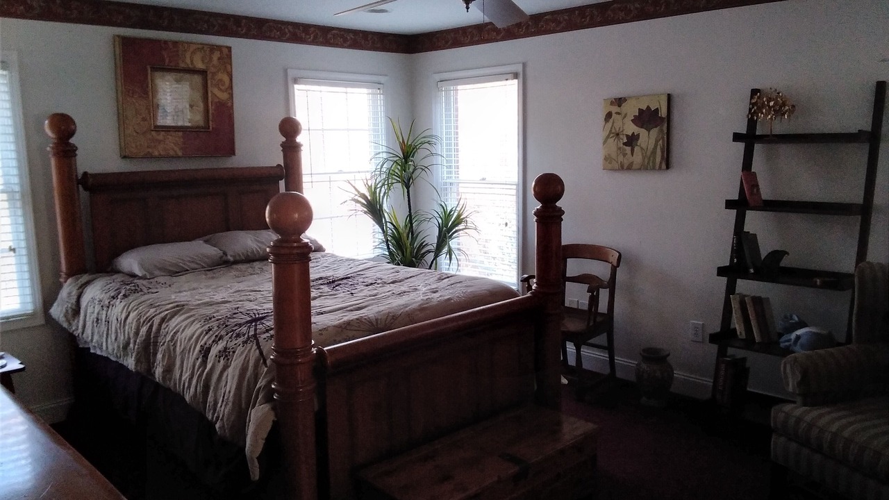 Photo of Bedroom in Seneca