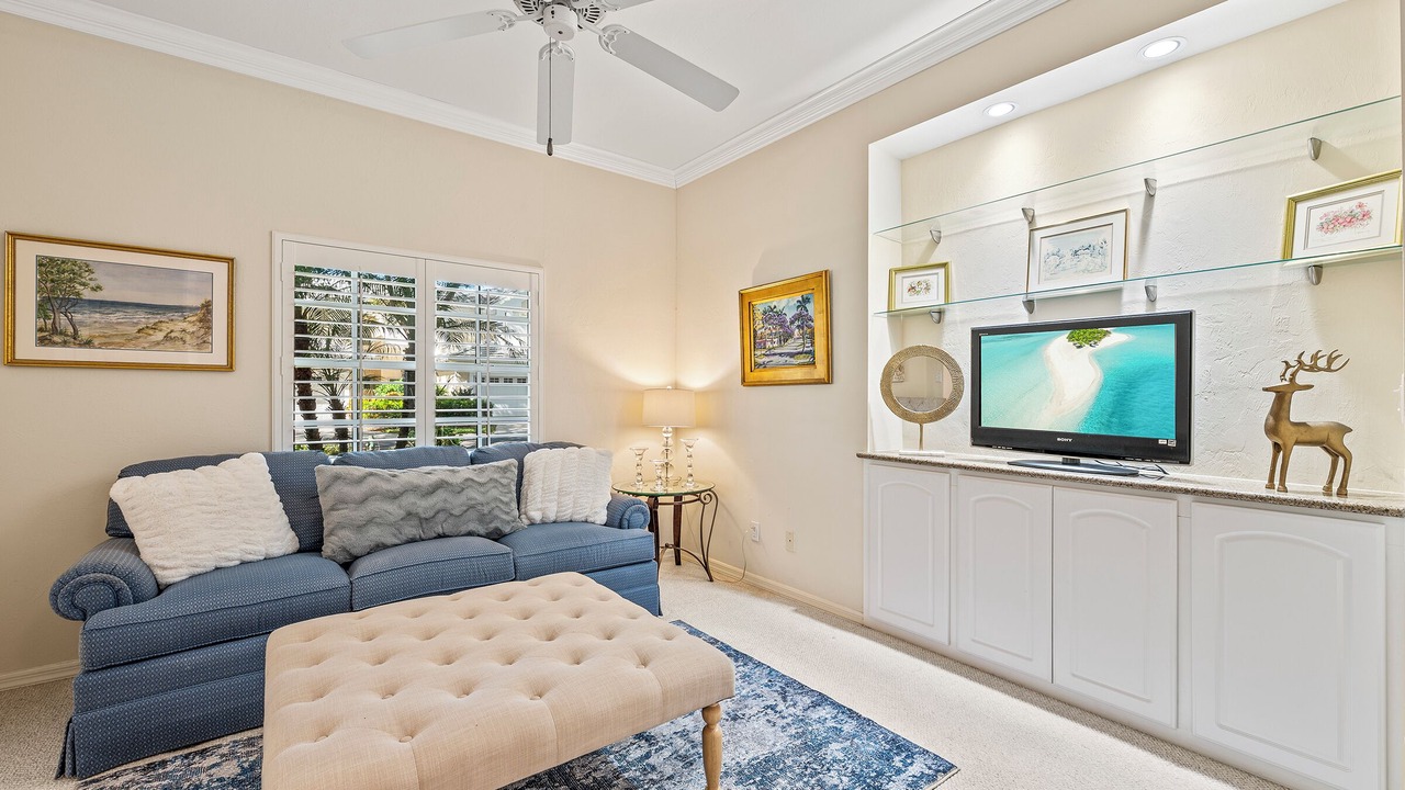 Photo of Livingroom in Kings Lake