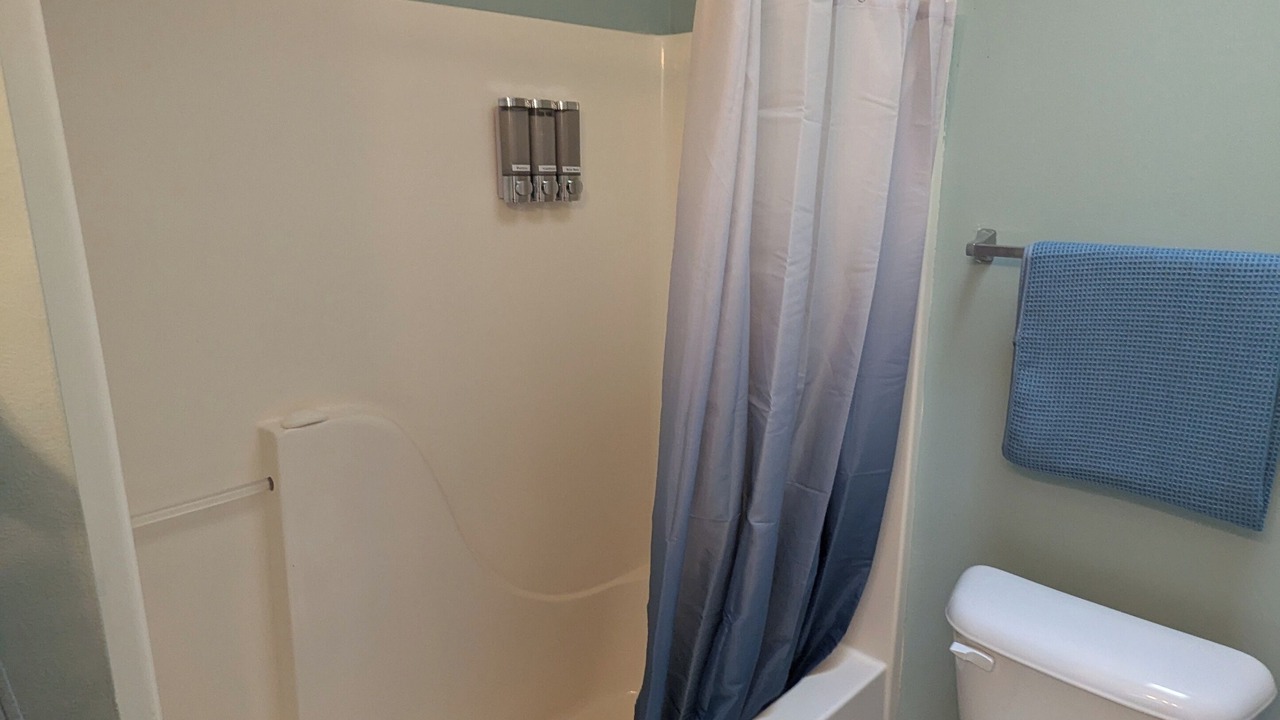 Photo of Bathroom in Laurel Bay