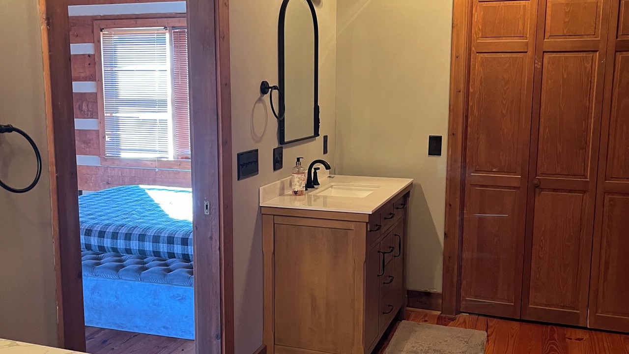 Photo of Bedroom in Gough