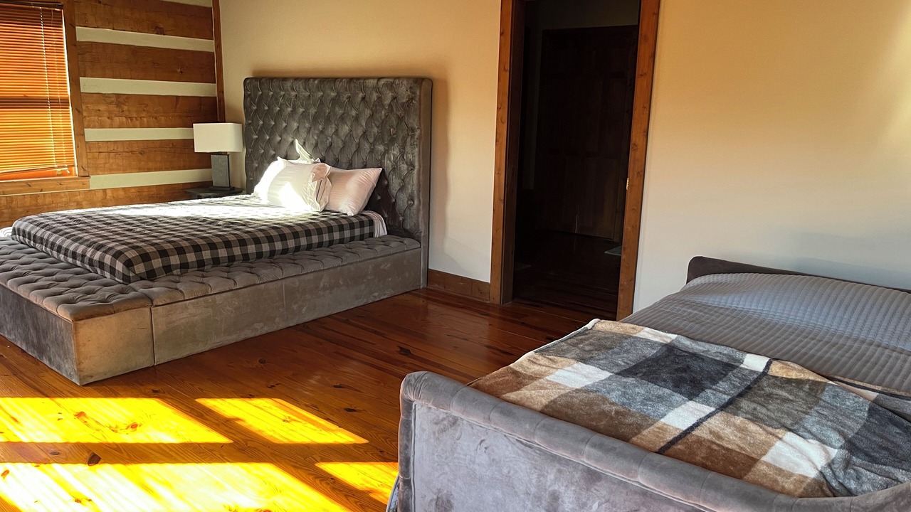 Photo of Bedroom in Gough