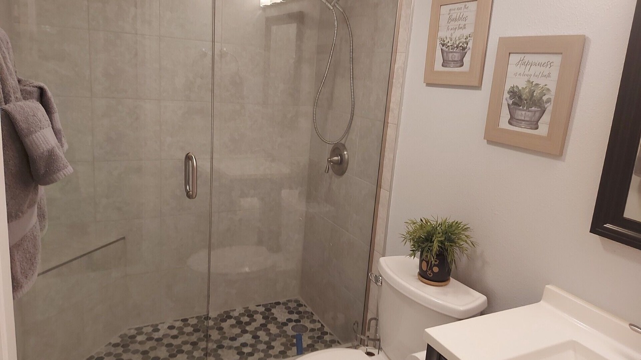 Photo of Bathroom in Deltona Lakes