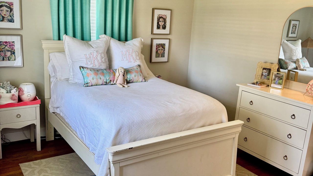 Photo of Bedroom in Summerville