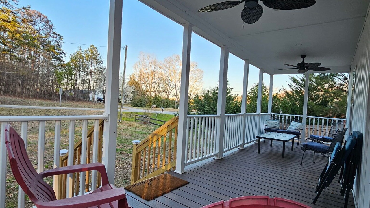 Photo of Patio Balcony in Seneca