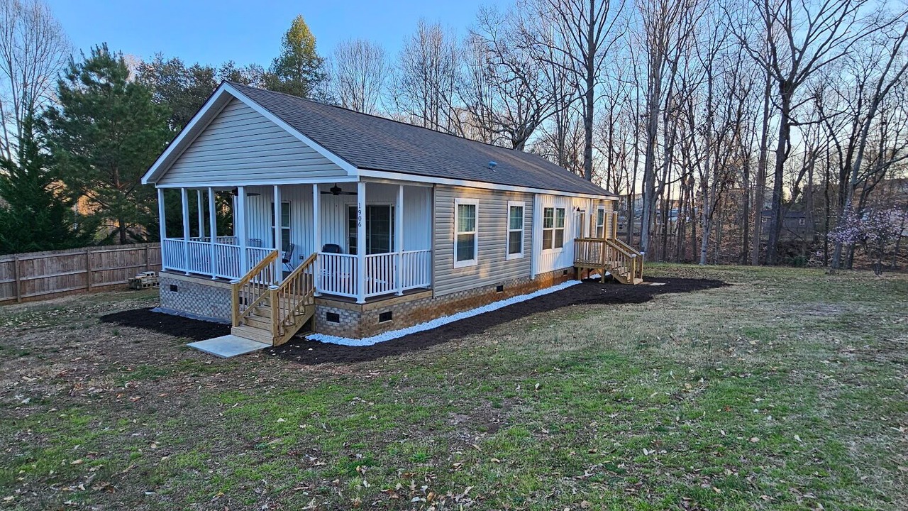 Photo of Outdoor in Seneca