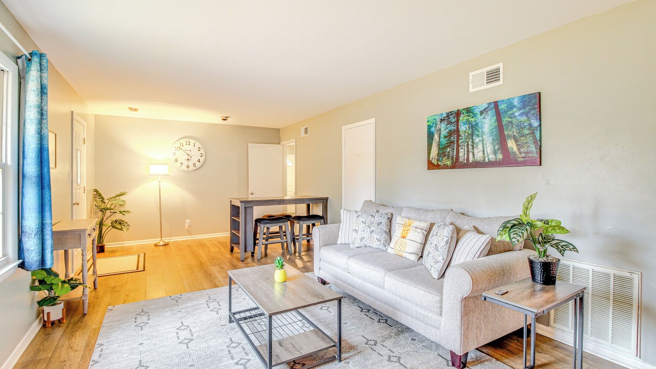 Photo of Bedroom in Garden City