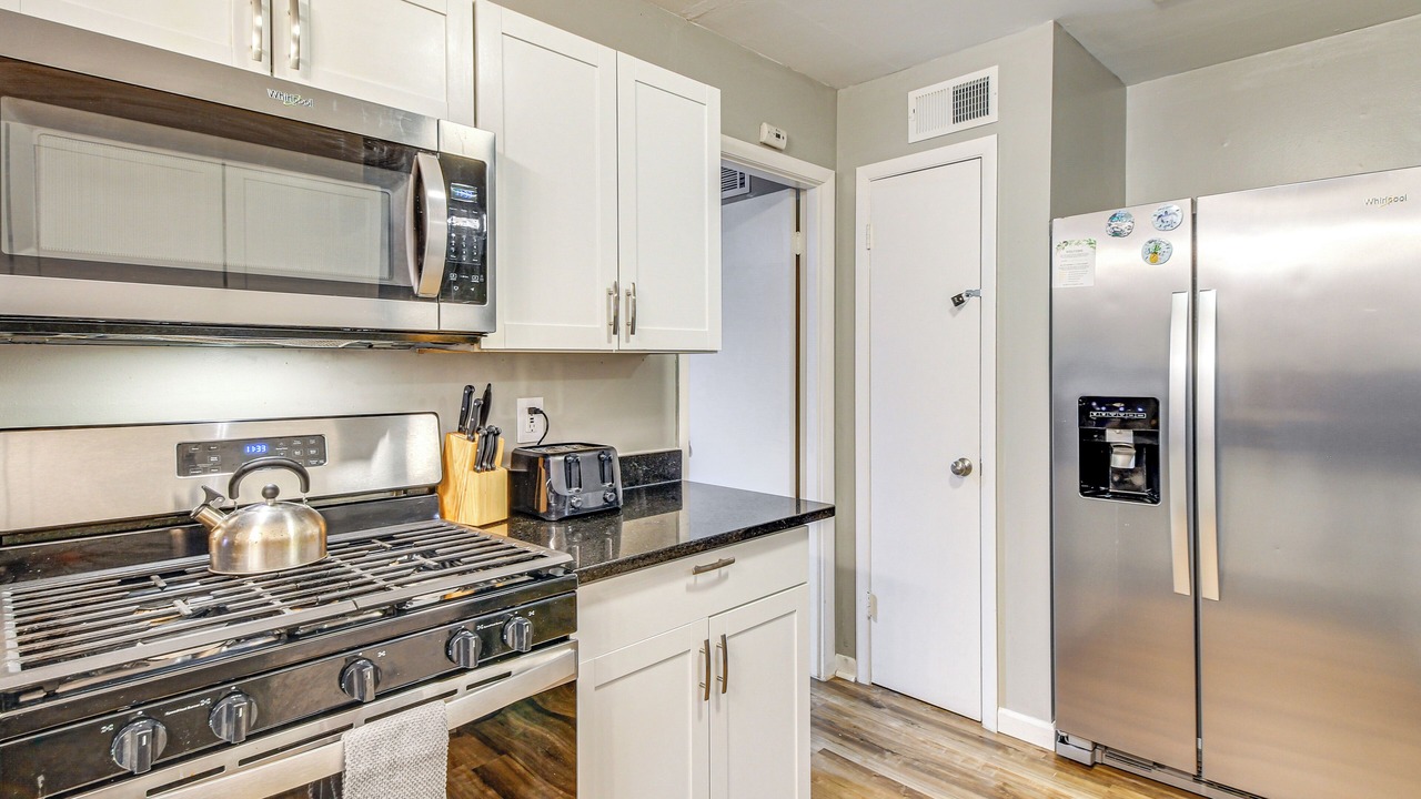 Photo of Kitchen in Garden City