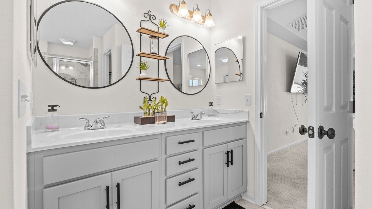 Photo of Bathroom in Westside