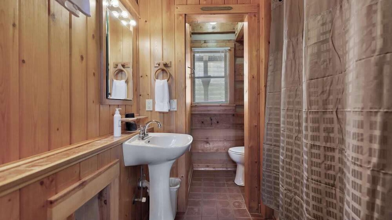 Photo of Bathroom in Salem