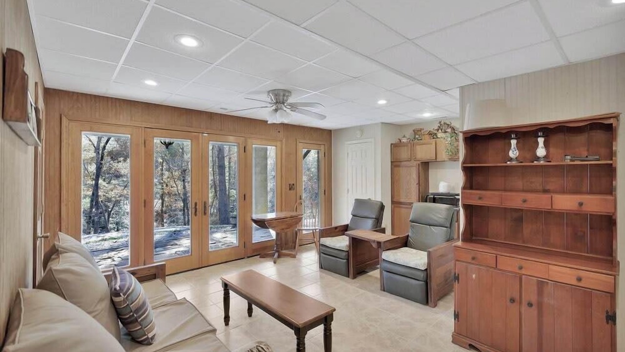 Photo of Livingroom in Salem