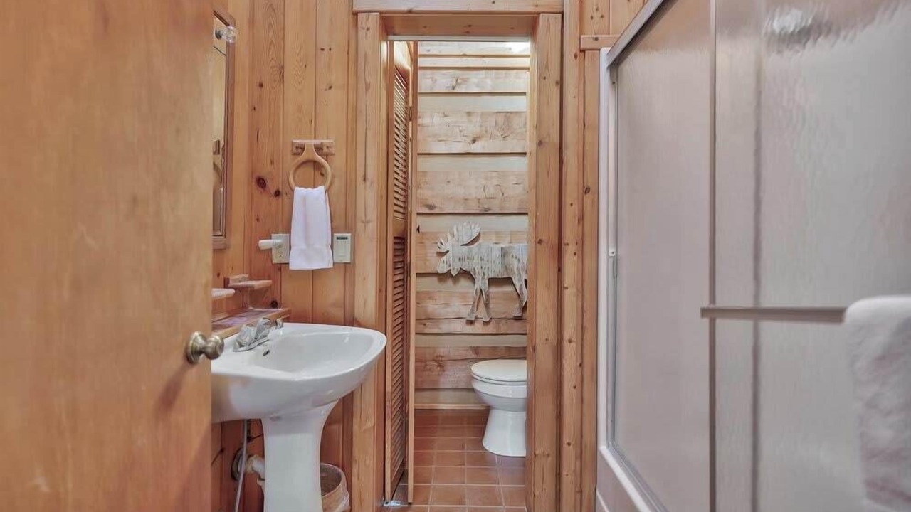Photo of Bathroom in Salem