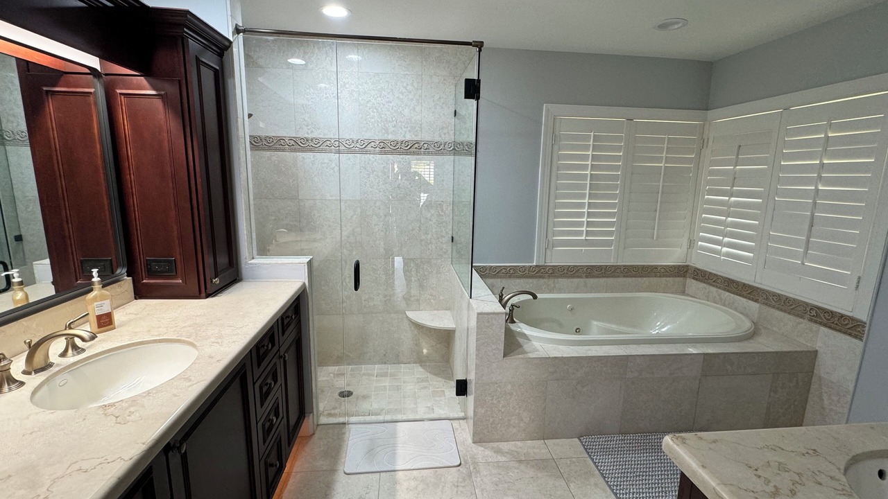 Photo of Bathroom in Palm River Estates