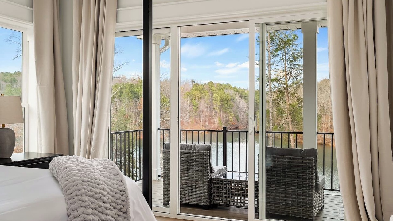 Photo of Bedroom in West Union