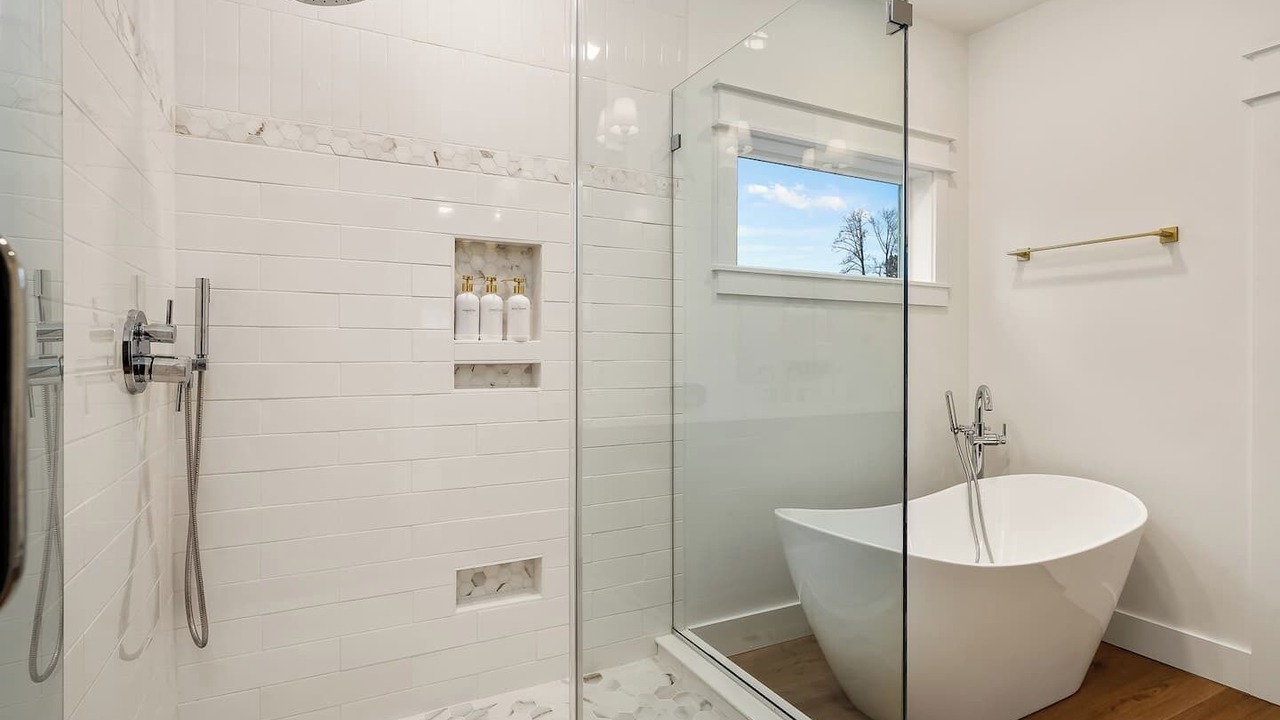 Photo of Bathroom in West Union