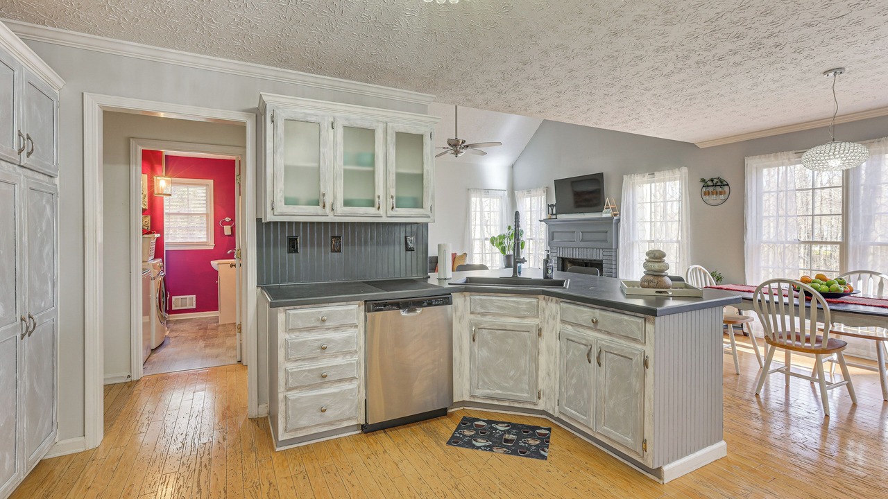Photo of Kitchen in Dacula