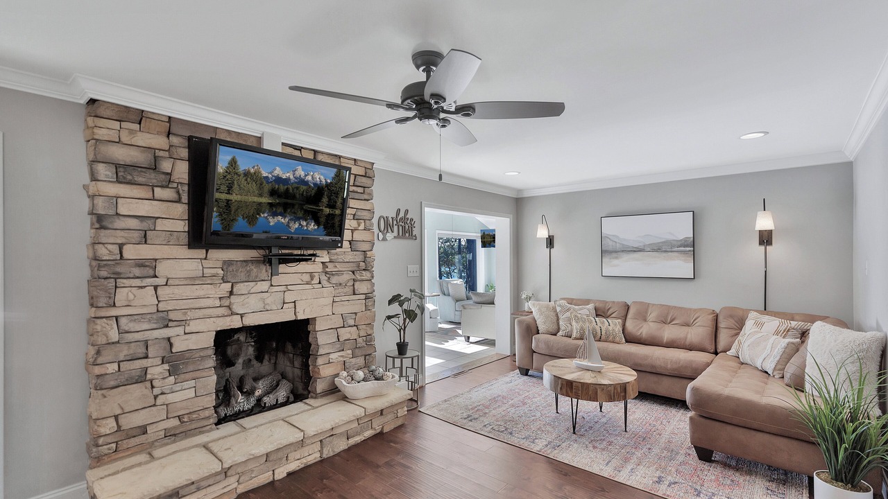 Photo of Livingroom in Anderson
