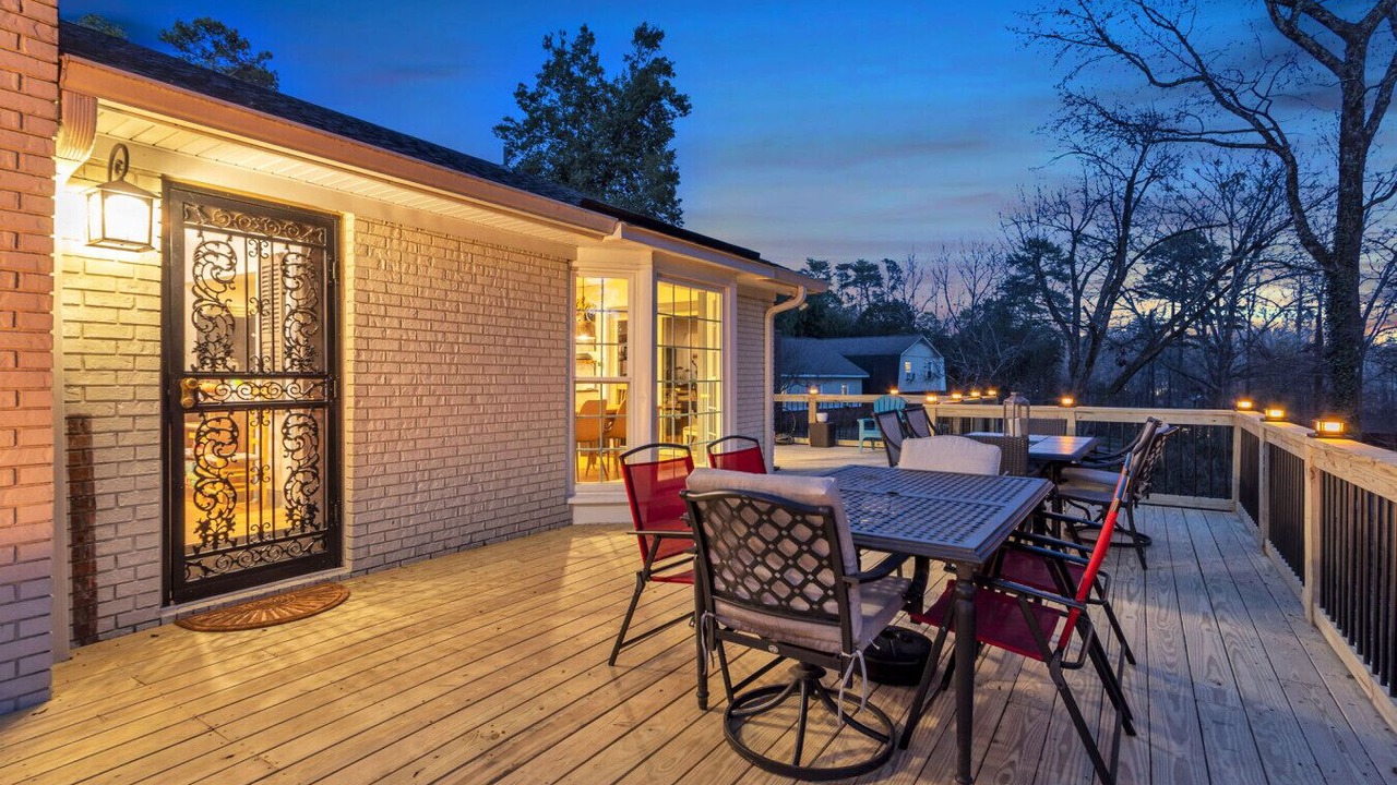 Photo of Outdoor in Taylors