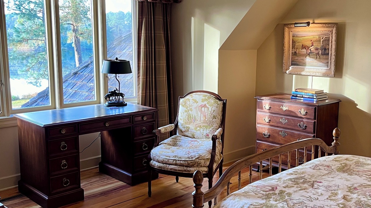 Photo of Bedroom in Springfield