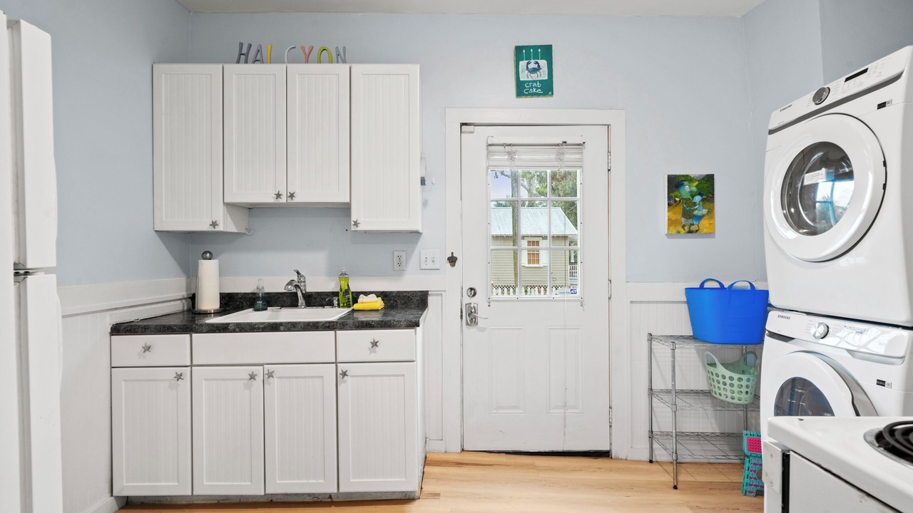 Photo of Kitchen in Thunderbolt