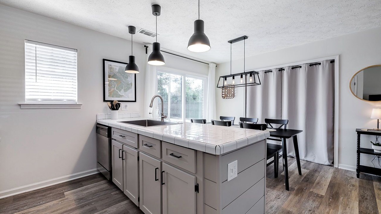 Photo of Kitchen in Whitemarsh Island