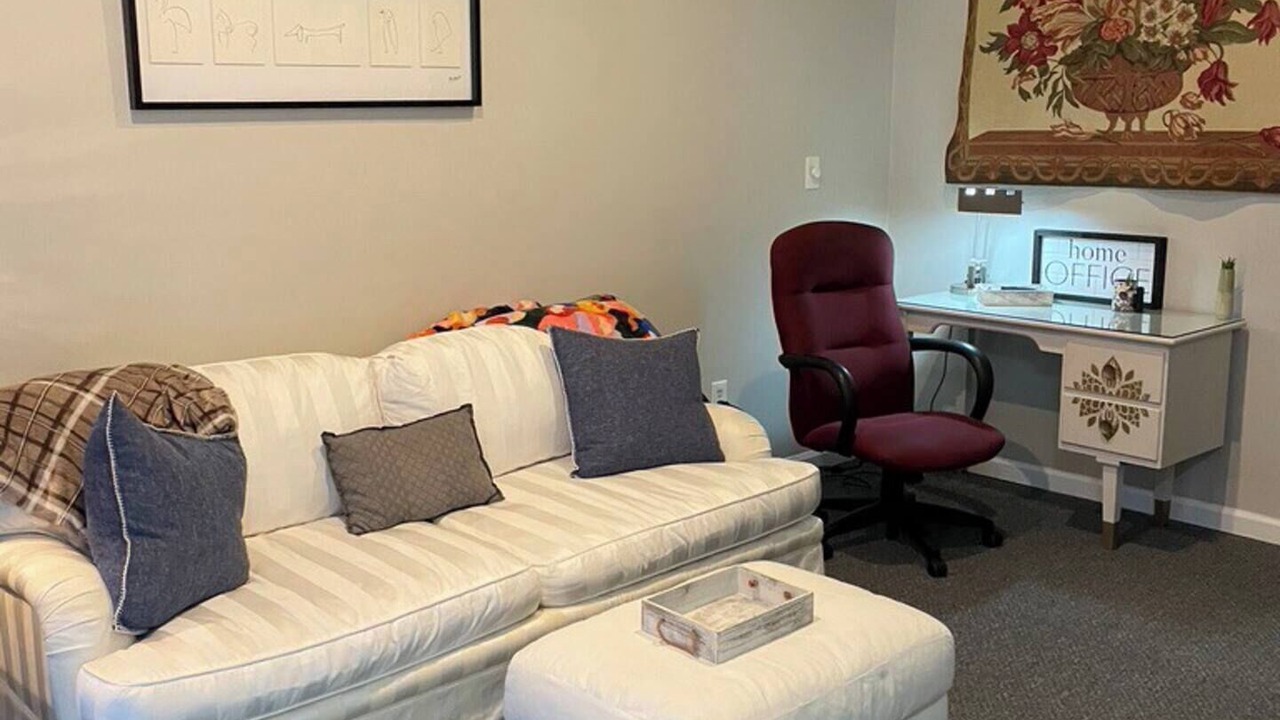 Photo of Livingroom in Golden Grove