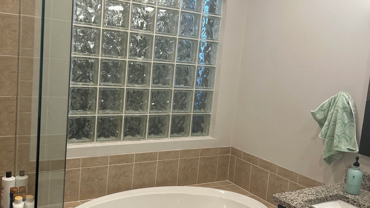 Photo of Bathroom in Ole