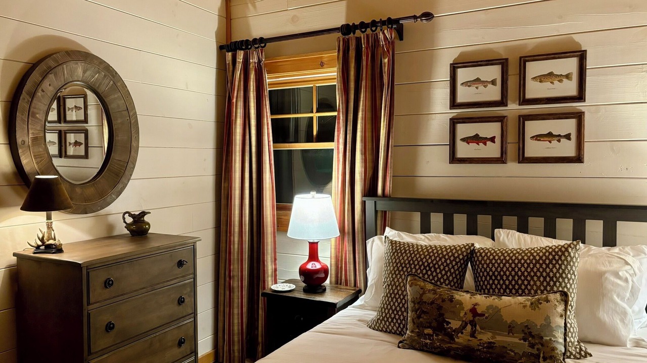 Photo of Bedroom in Cashiers